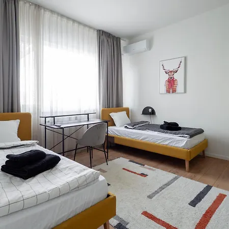 Апартаменти Parking Two Bedrooms Sky Terrace